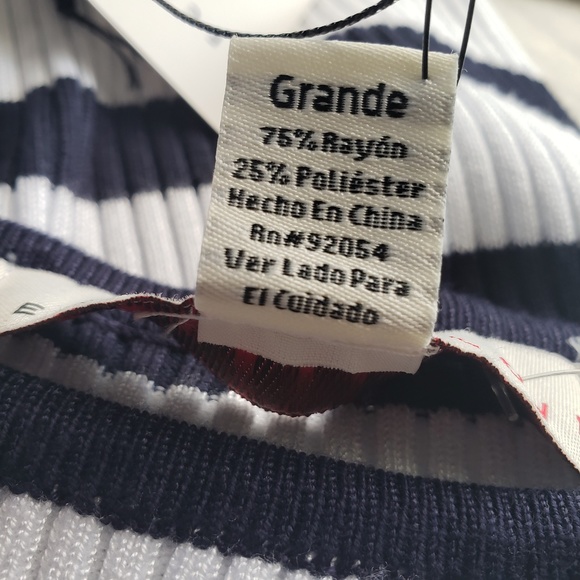 Nautical Stripe Sweater Size Large NEW! - Picture 11 of 11
